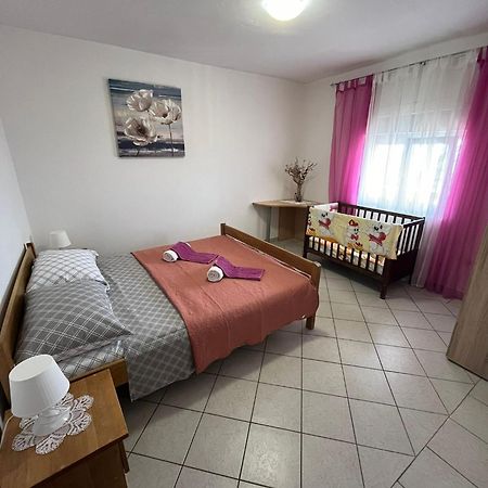 Apartmani Mirjana Tribanj-Kruscica Exteriér fotografie