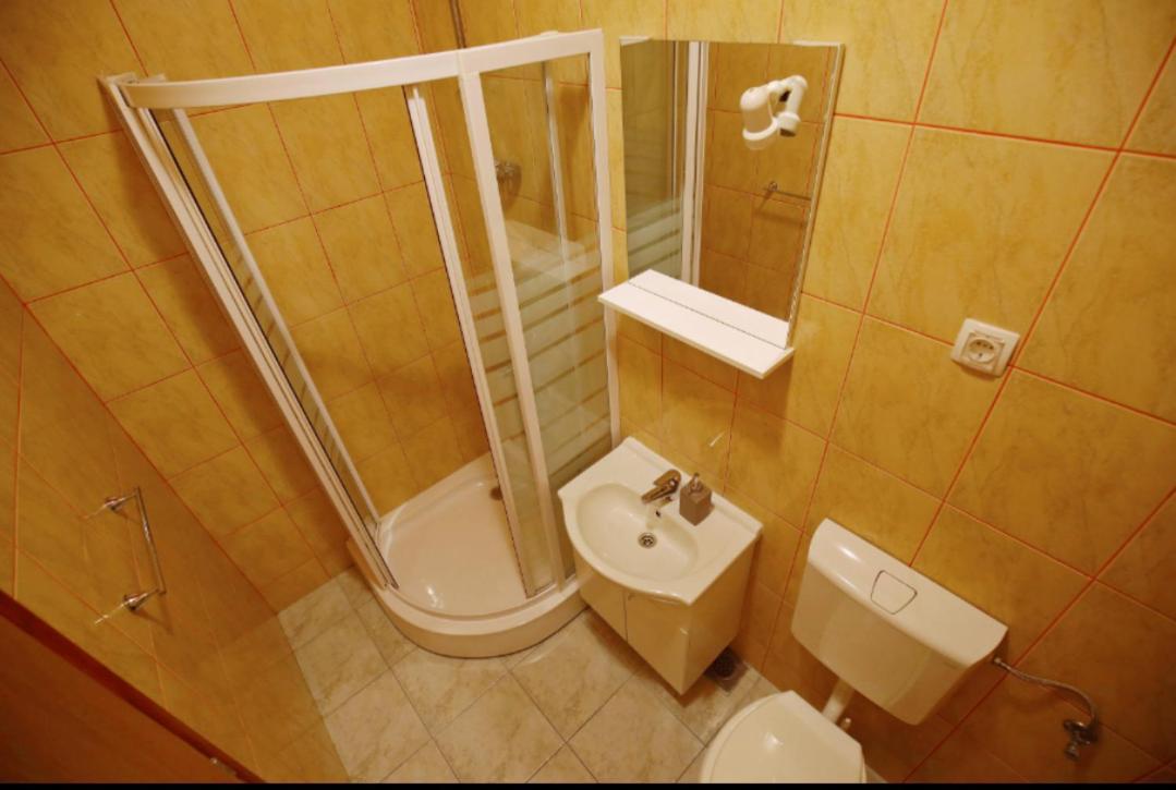 Apartmani Mirjana Tribanj-Kruscica Exteriér fotografie