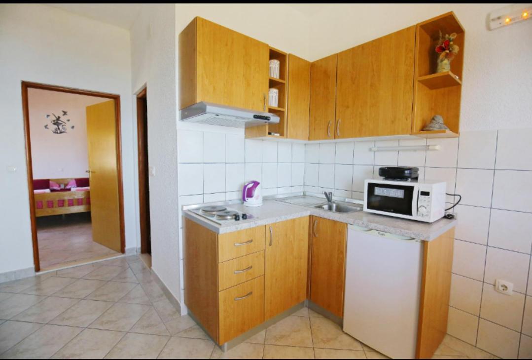 Apartmani Mirjana Tribanj-Kruscica Exteriér fotografie