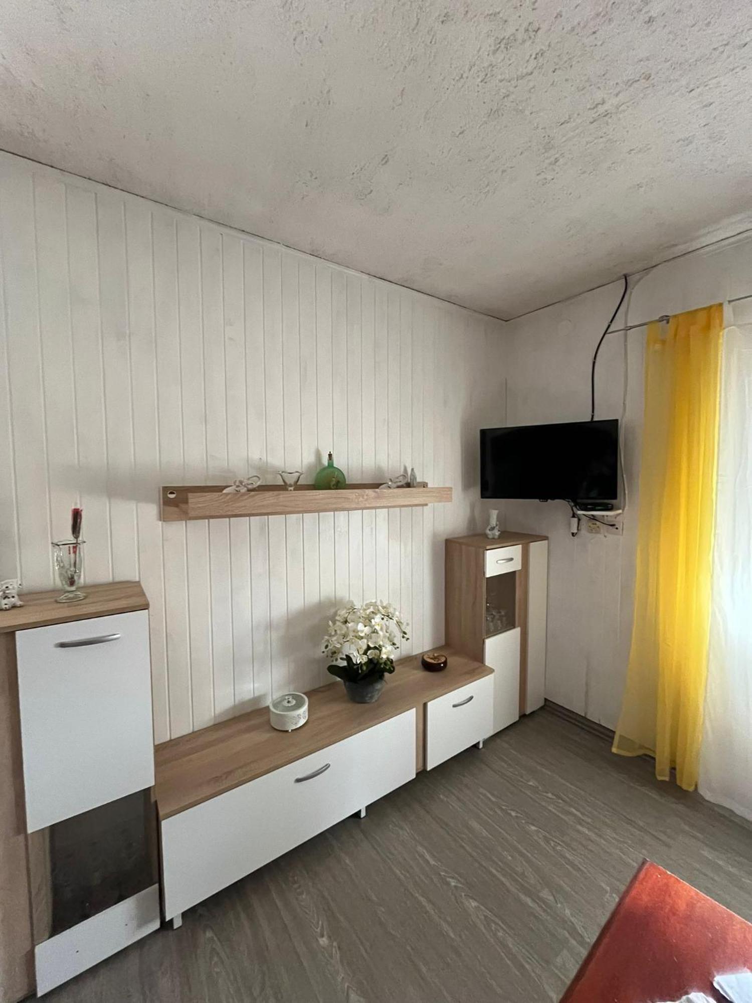 Apartmani Mirjana Tribanj-Kruscica Exteriér fotografie